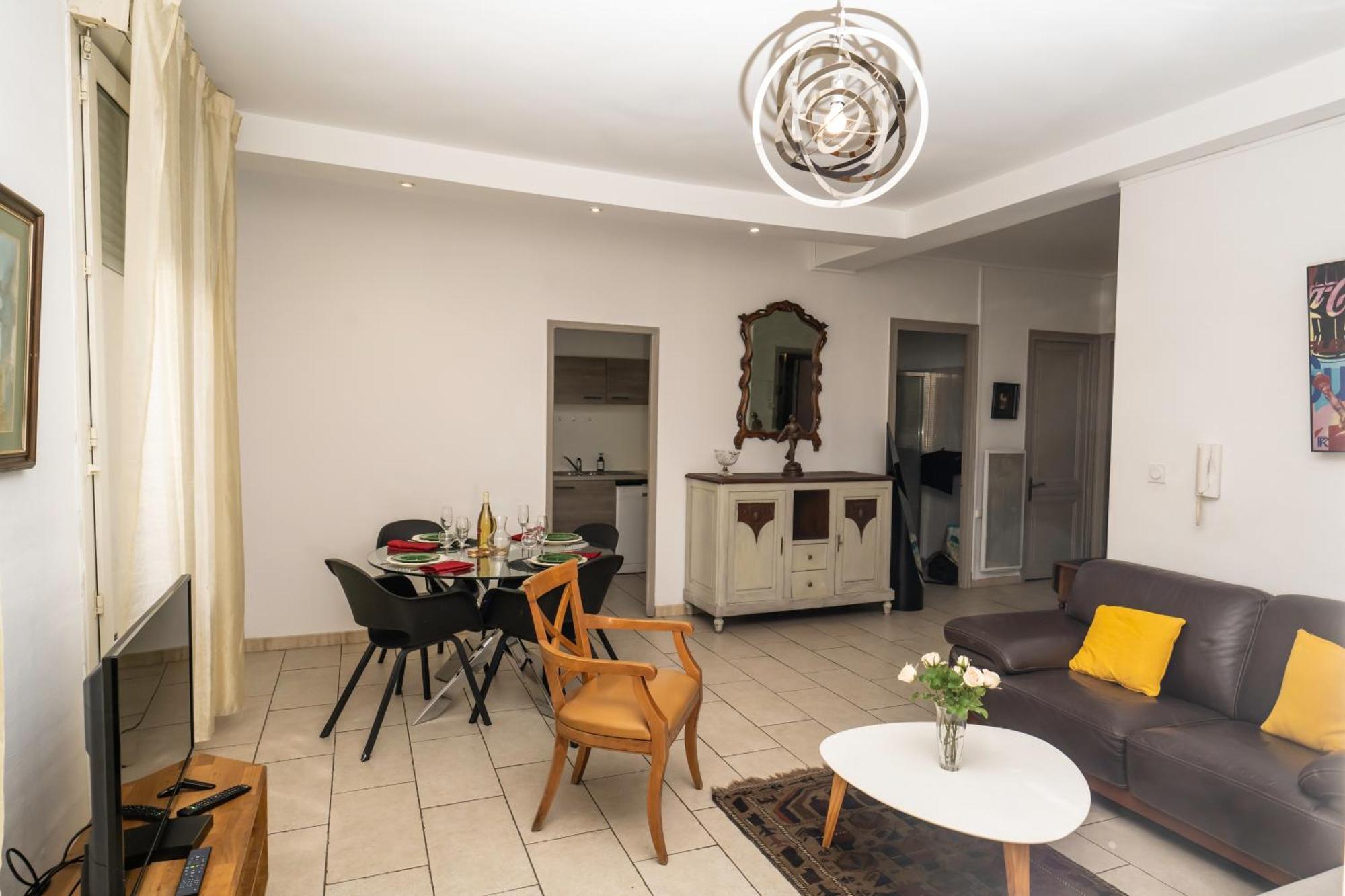 "Belle Etape"-Meuble De Tourisme 3 Etoiles -Residence "Les Logis De Beziers"-Garage Optionnel-Coeur De Ville-Plages A 16Km ! Exterior foto
